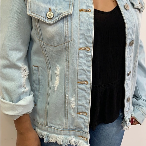 Distressed denim jacket light blue - Picture 6 of 6